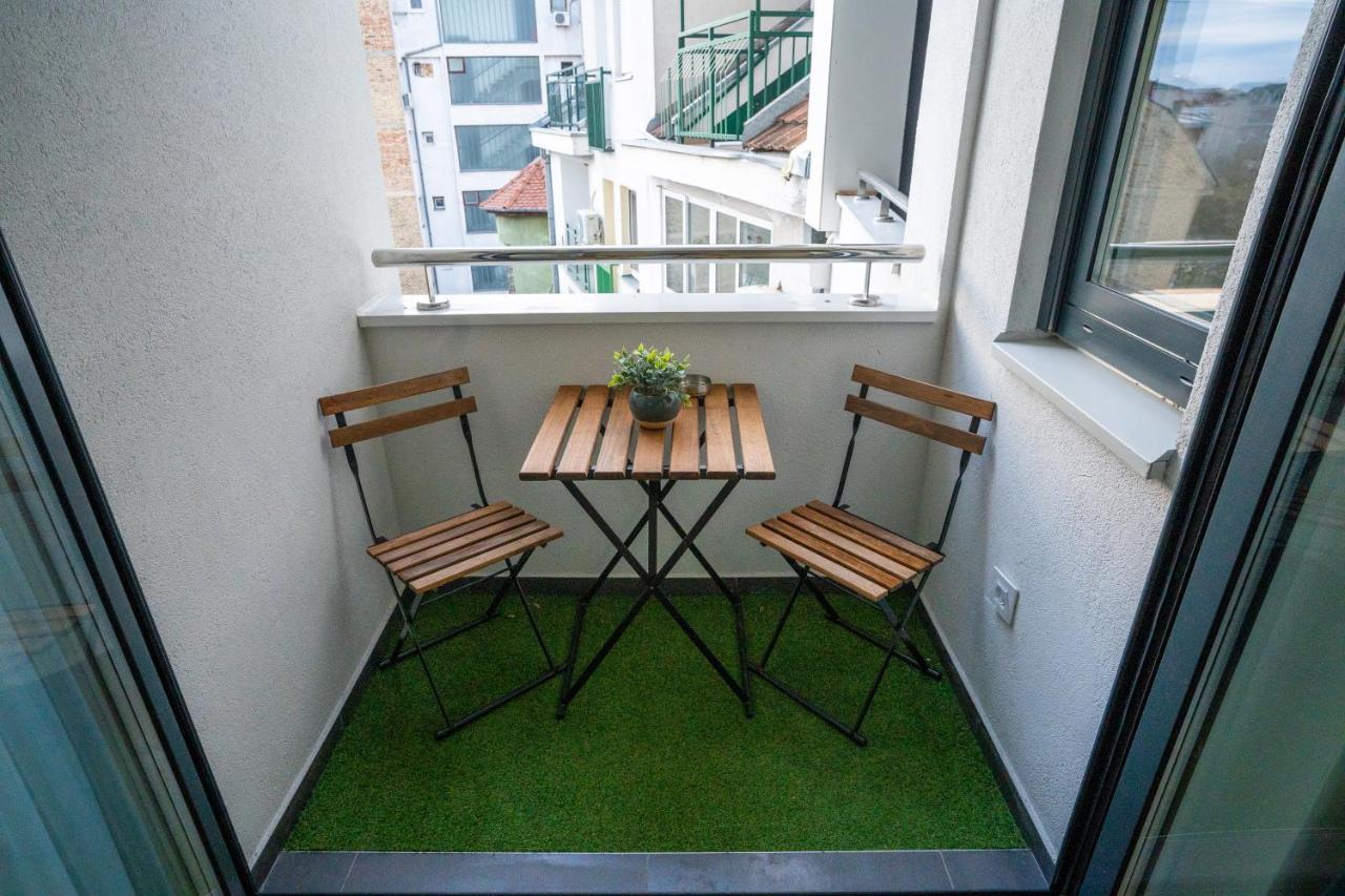 Sky Apartments ノヴィ・サド エクステリア 写真