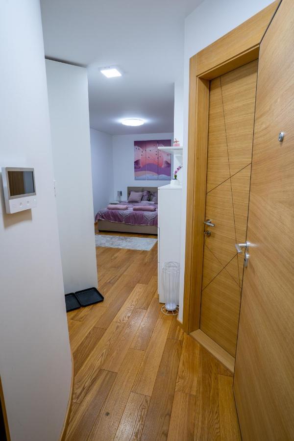 Sky Apartments ノヴィ・サド エクステリア 写真